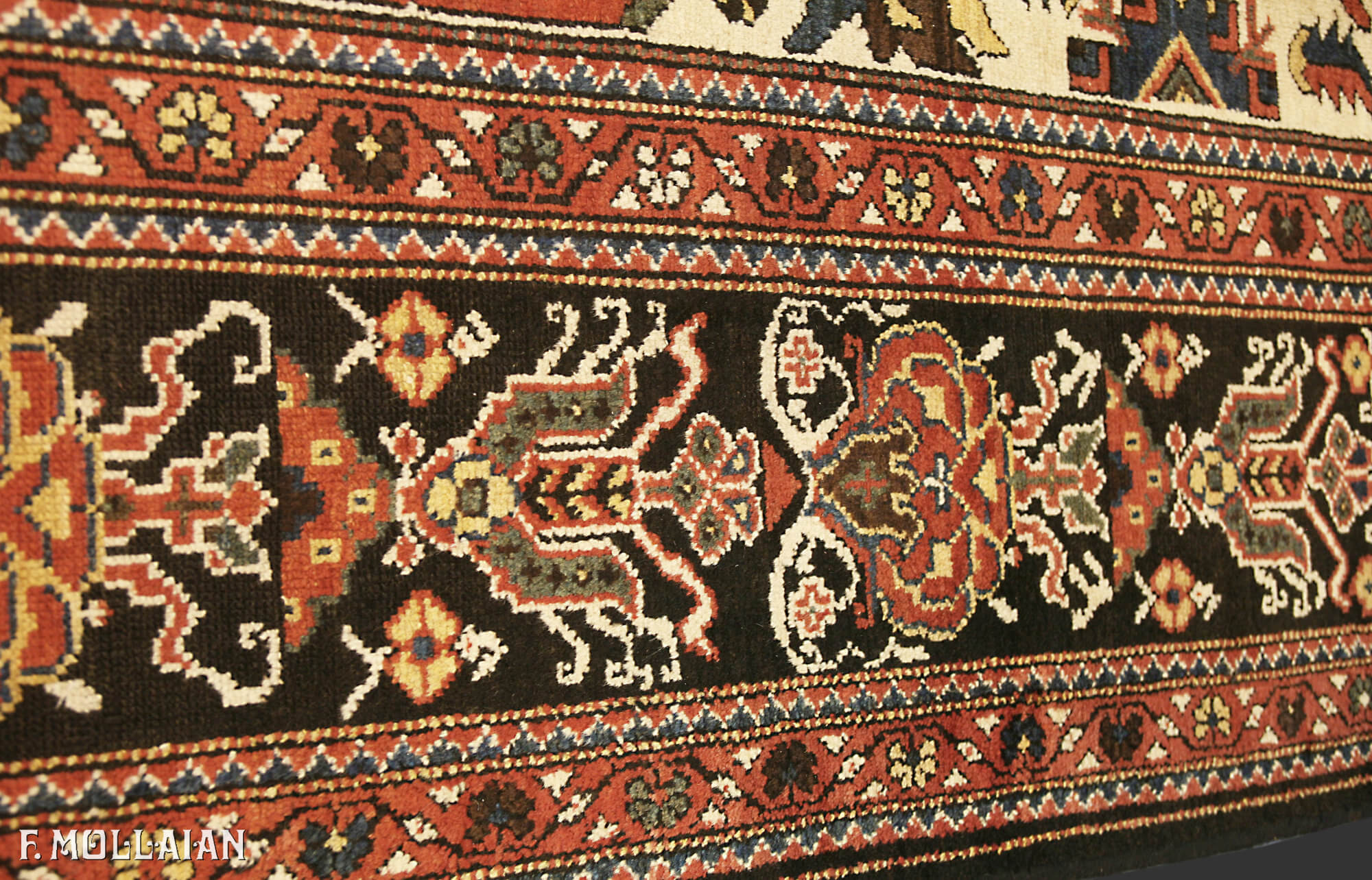 A Very Large Persian Bakhtiari Antique Carpet n°:74960484